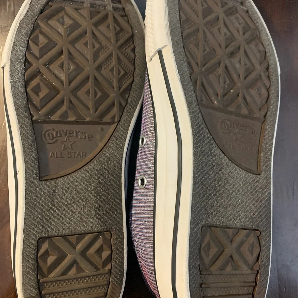 CONVERSE ALL STARS Sz 3 (Juniors) Sneakers Low Top